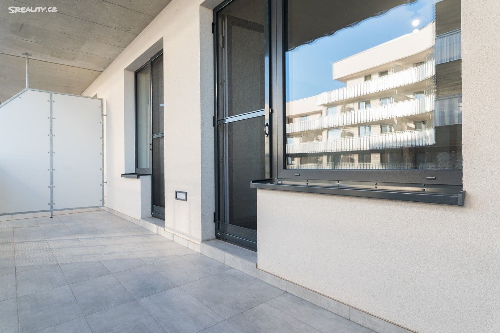 Prenájom bytu 2-izbový 60 m², Zvěřinova, Praha, Praha Prenájom bytu 2-izbový 60 m², Zvěřinova, Praha, Praha