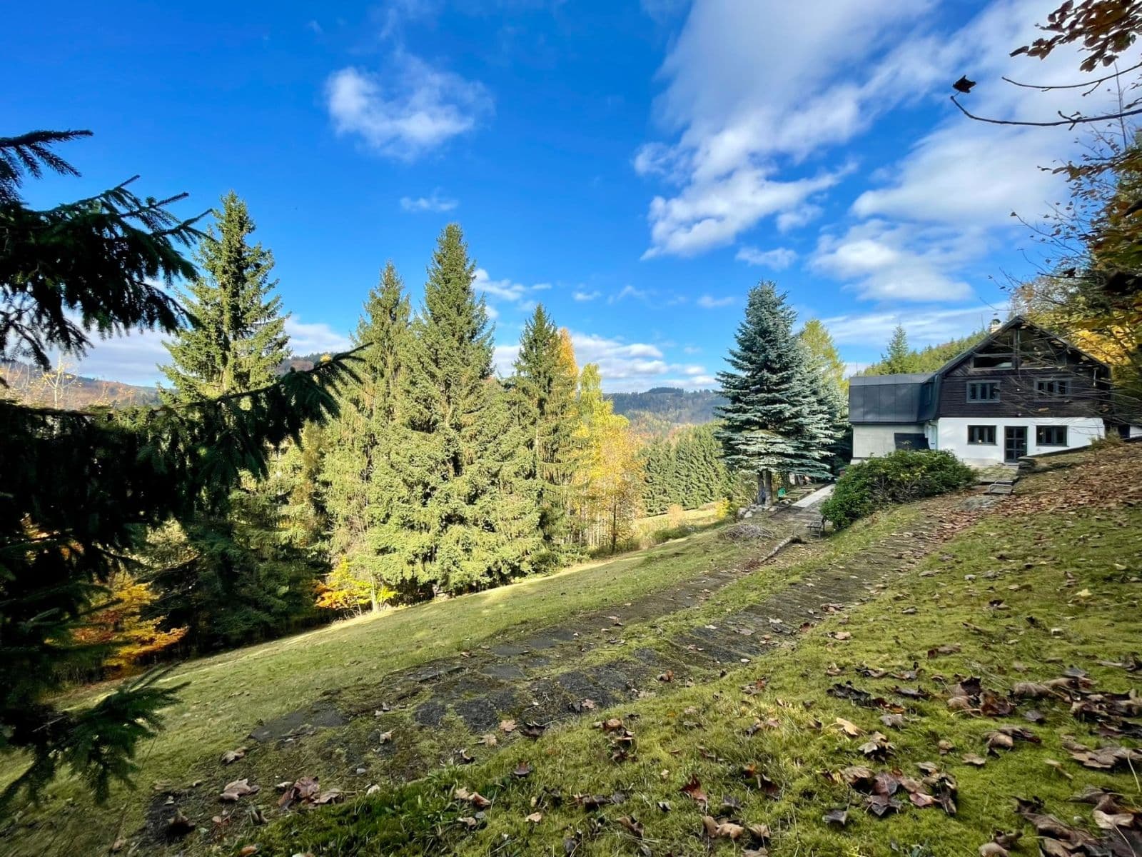 Predaj domu 271 m², pozemek 2.776 m², Pustinská, Desná, Liberecký kraj Predaj domu 271 m², pozemek 2.776 m², Pustinská, Desná, Liberecký kraj