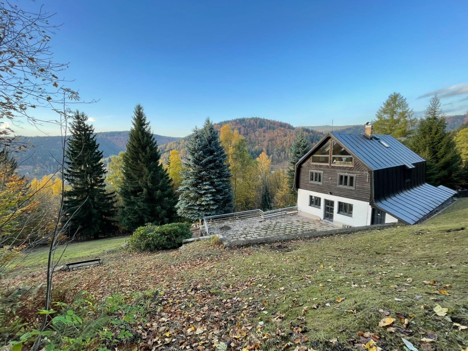 Predaj domu 271 m², pozemek 2.776 m², Pustinská, Desná, Liberecký kraj Predaj domu 271 m², pozemek 2.776 m², Pustinská, Desná, Liberecký kraj