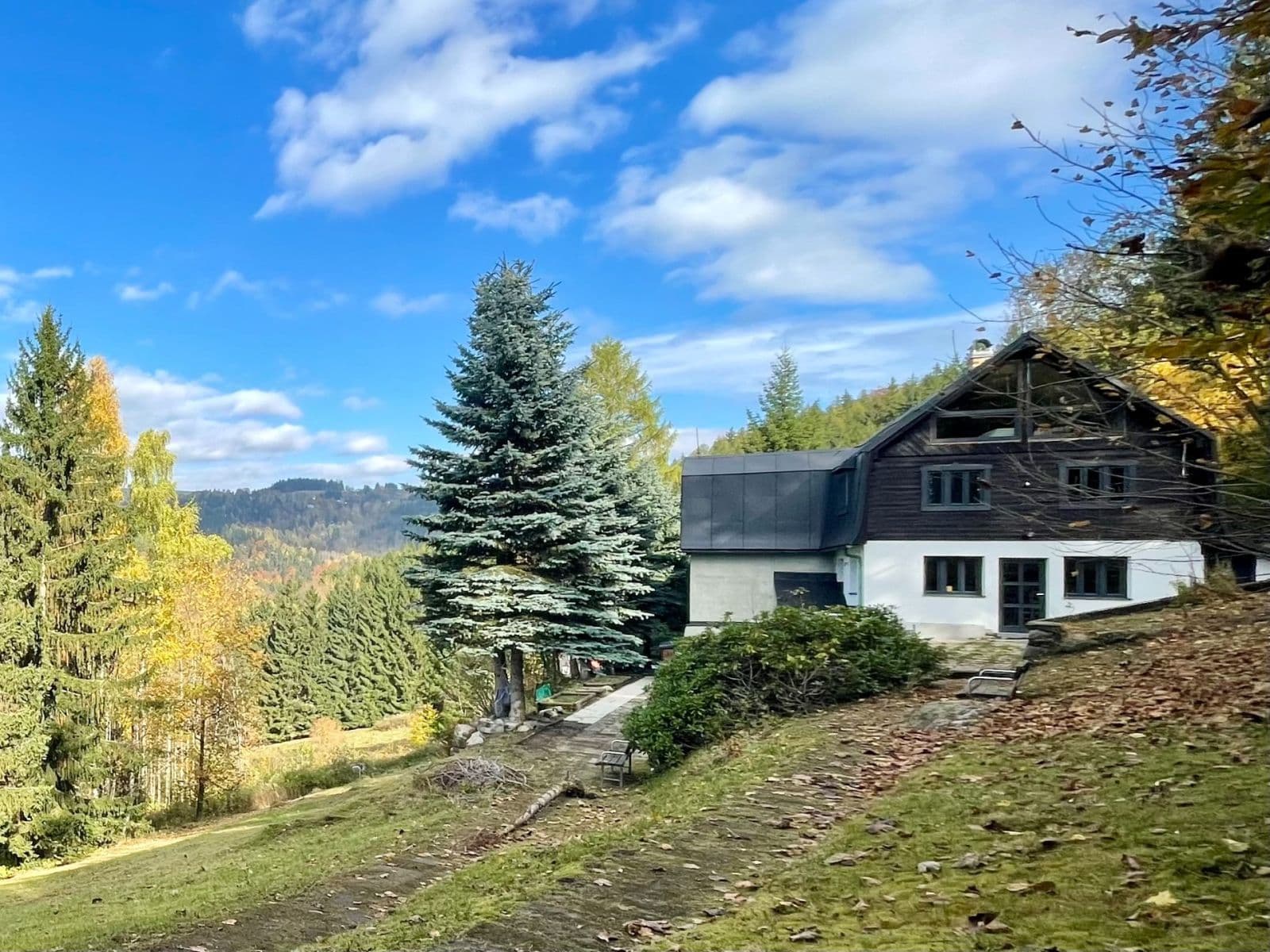 Predaj domu 271 m², pozemek 2.776 m², Pustinská, Desná, Liberecký kraj Predaj domu 271 m², pozemek 2.776 m², Pustinská, Desná, Liberecký kraj