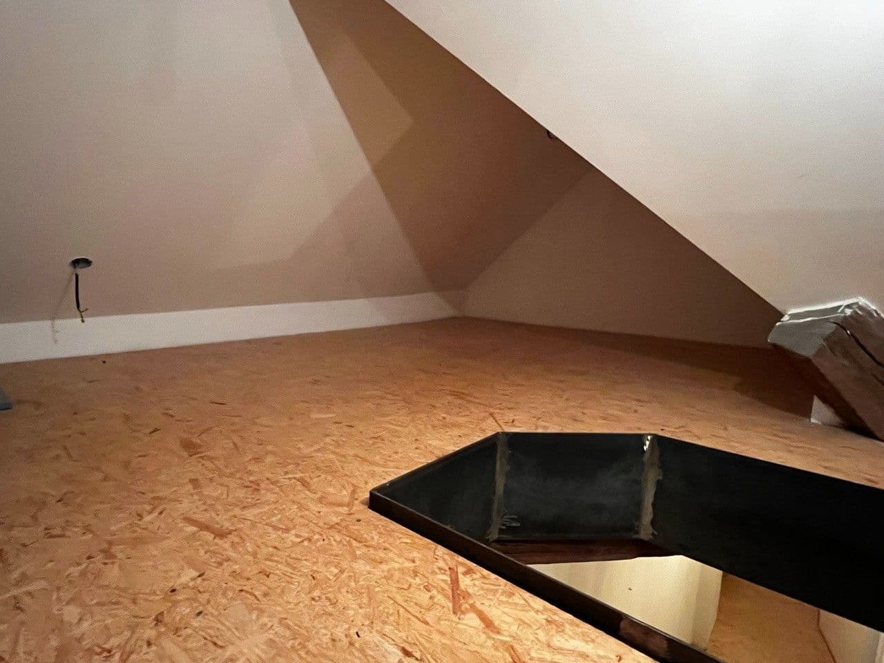 Prenájom bytu 2-izbový 76 m², K Tuchoměřicům, Praha, Praha Prenájom bytu 2-izbový 76 m², K Tuchoměřicům, Praha, Praha