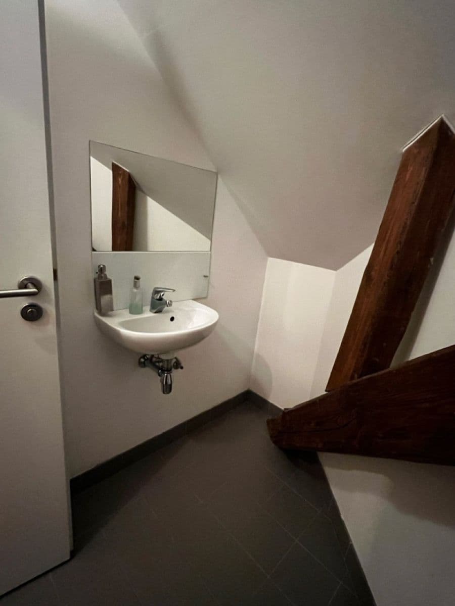 Prenájom bytu 2-izbový 76 m², K Tuchoměřicům, Praha, Praha Prenájom bytu 2-izbový 76 m², K Tuchoměřicům, Praha, Praha