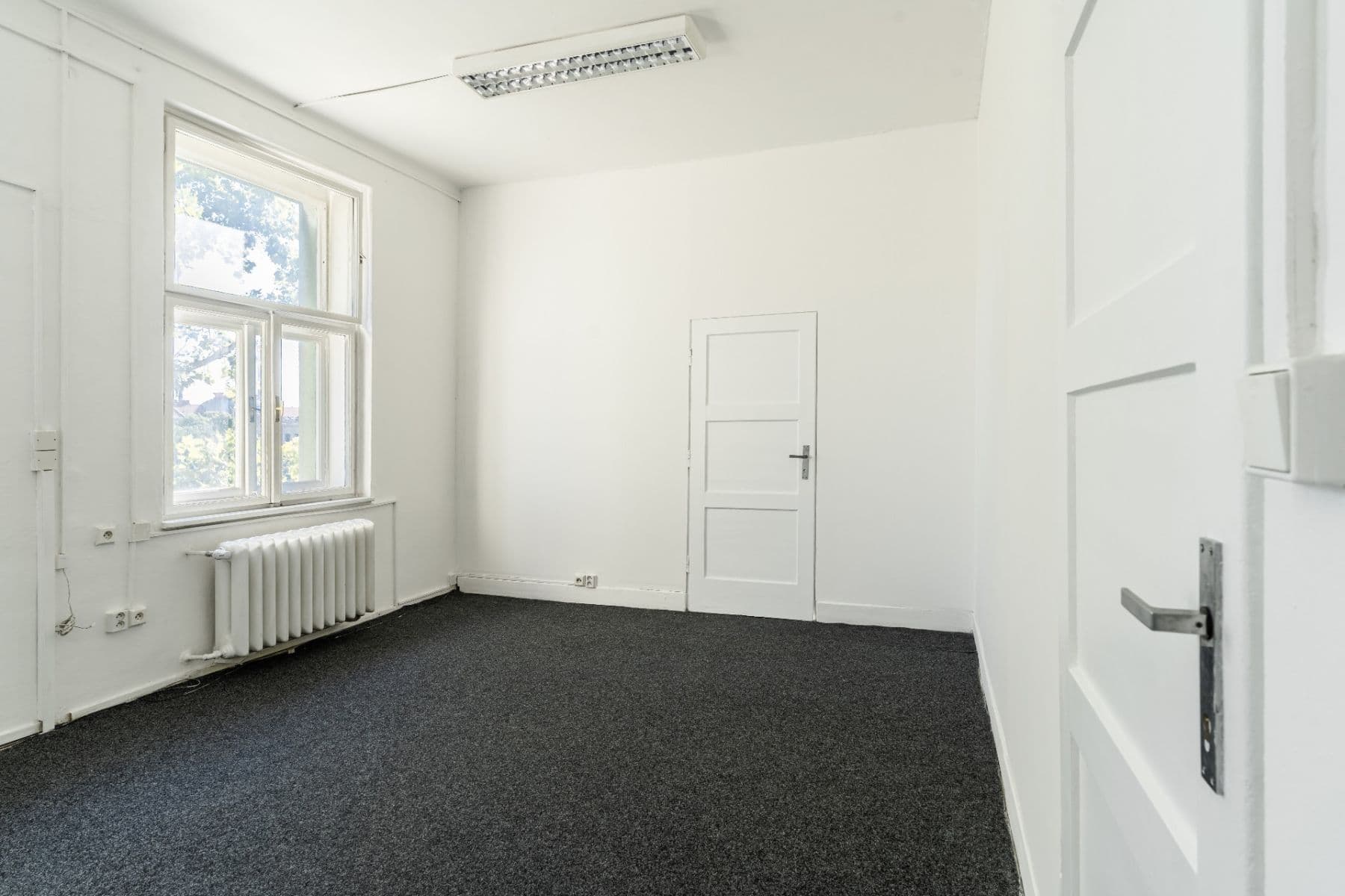 Prenájom kancelárie 20 m², Dvořákova, Brno, Jihomoravský kraj Prenájom kancelárie 20 m², Dvořákova, Brno, Jihomoravský kraj