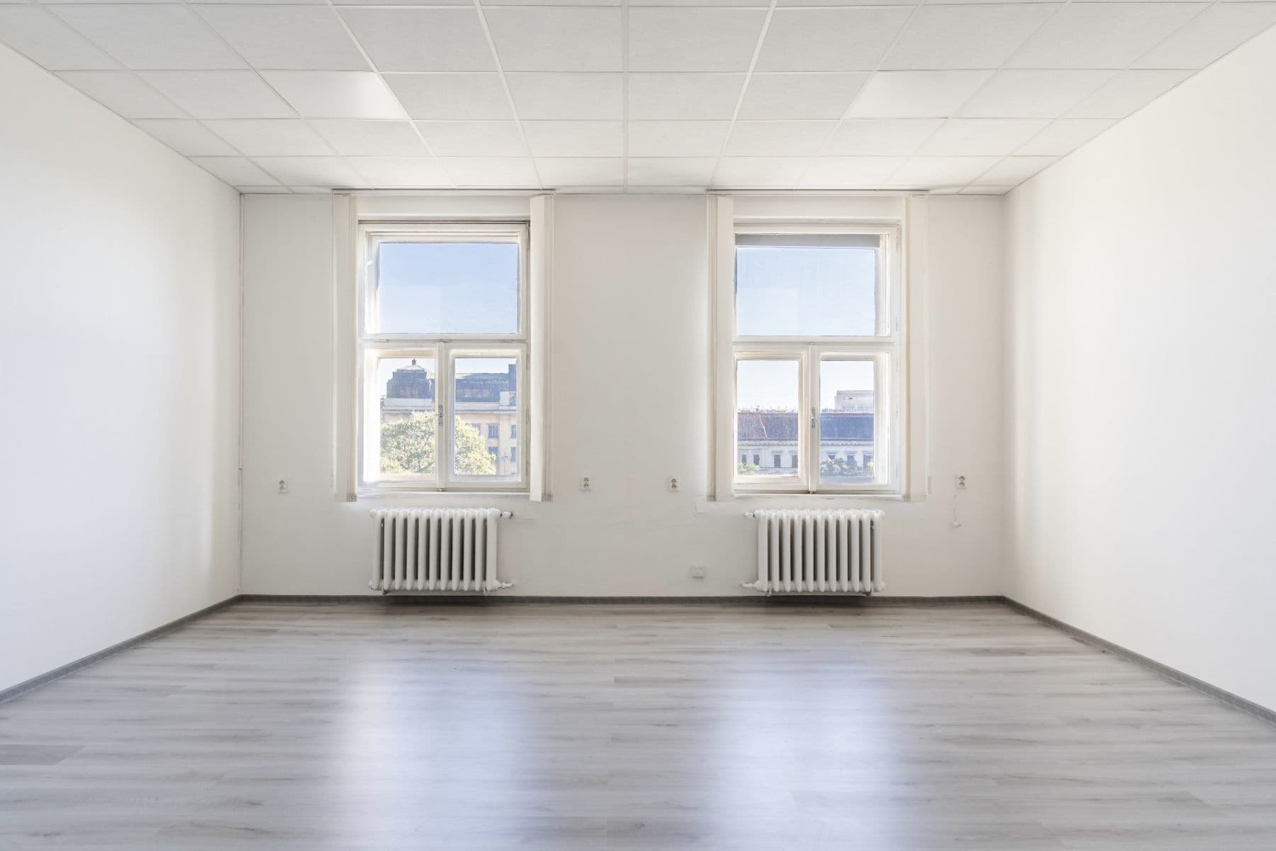 Prenájom kancelárie 50 m², Dvořákova, Brno, Jihomoravský kraj Prenájom kancelárie 50 m², Dvořákova, Brno, Jihomoravský kraj