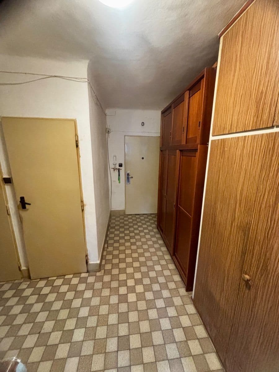 Predaj bytu 2-izbový 58 m², Božkovská, Plzeň, Plzeňský kraj Predaj bytu 2-izbový 58 m², Božkovská, Plzeň, Plzeňský kraj
