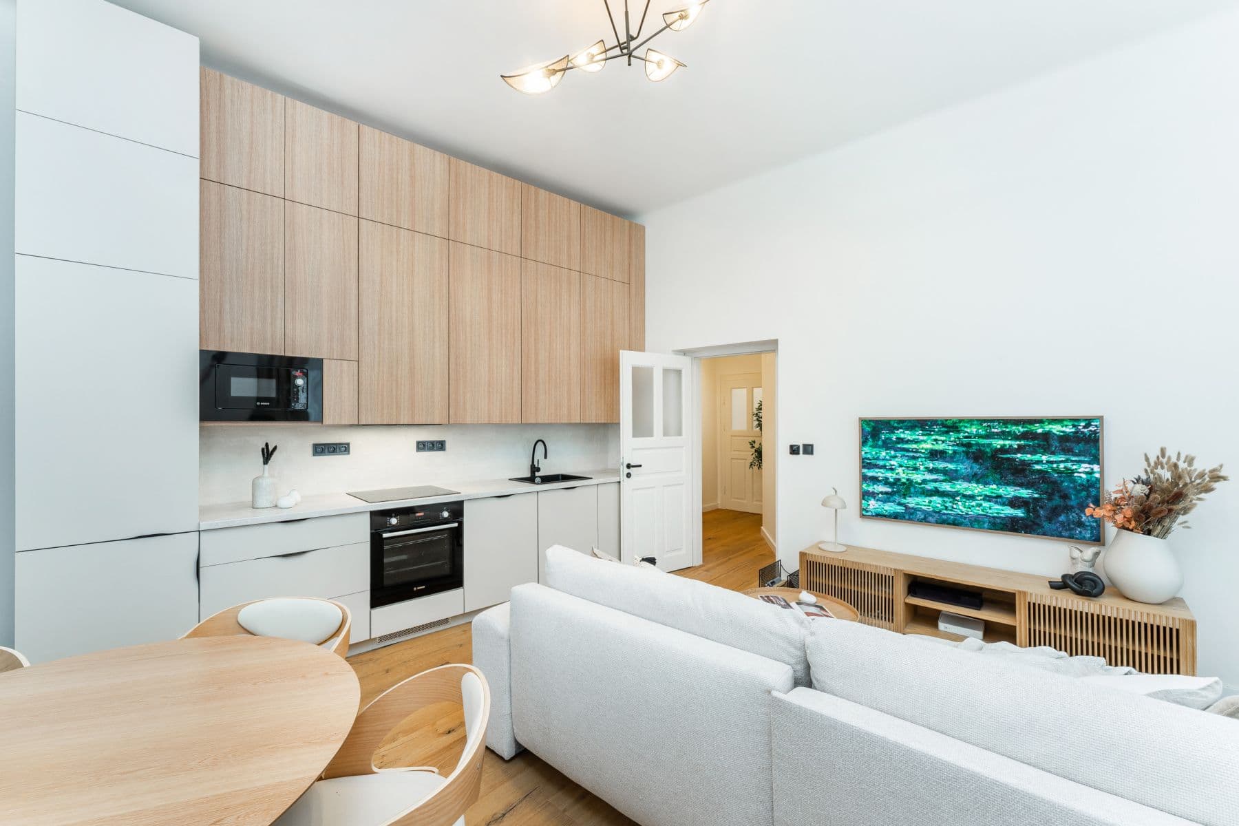 Prenájom bytu 75 m², Řeznická, Praha, Praha Prenájom bytu 75 m², Řeznická, Praha, Praha