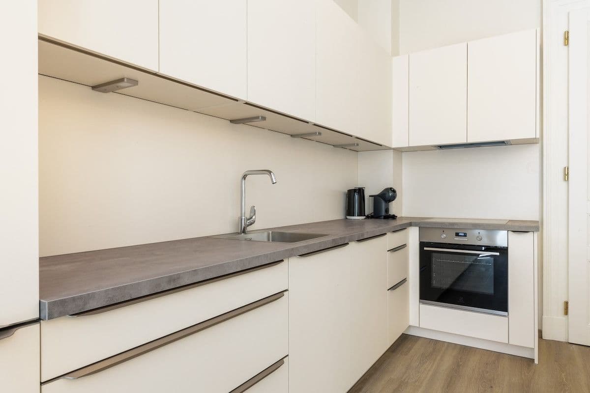 Prenájom bytu 75 m², Václavské náměstí, Praha, Praha Prenájom bytu 75 m², Václavské náměstí, Praha, Praha