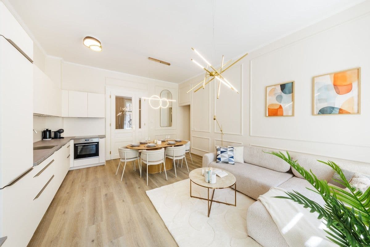 Prenájom bytu 75 m², Václavské náměstí, Praha, Praha Prenájom bytu 75 m², Václavské náměstí, Praha, Praha