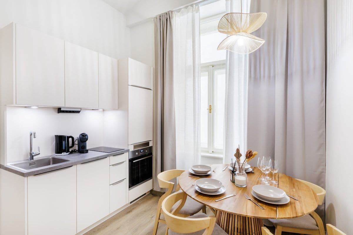 Prenájom bytu 37 m², Václavské náměstí, Praha, Praha Prenájom bytu 37 m², Václavské náměstí, Praha, Praha