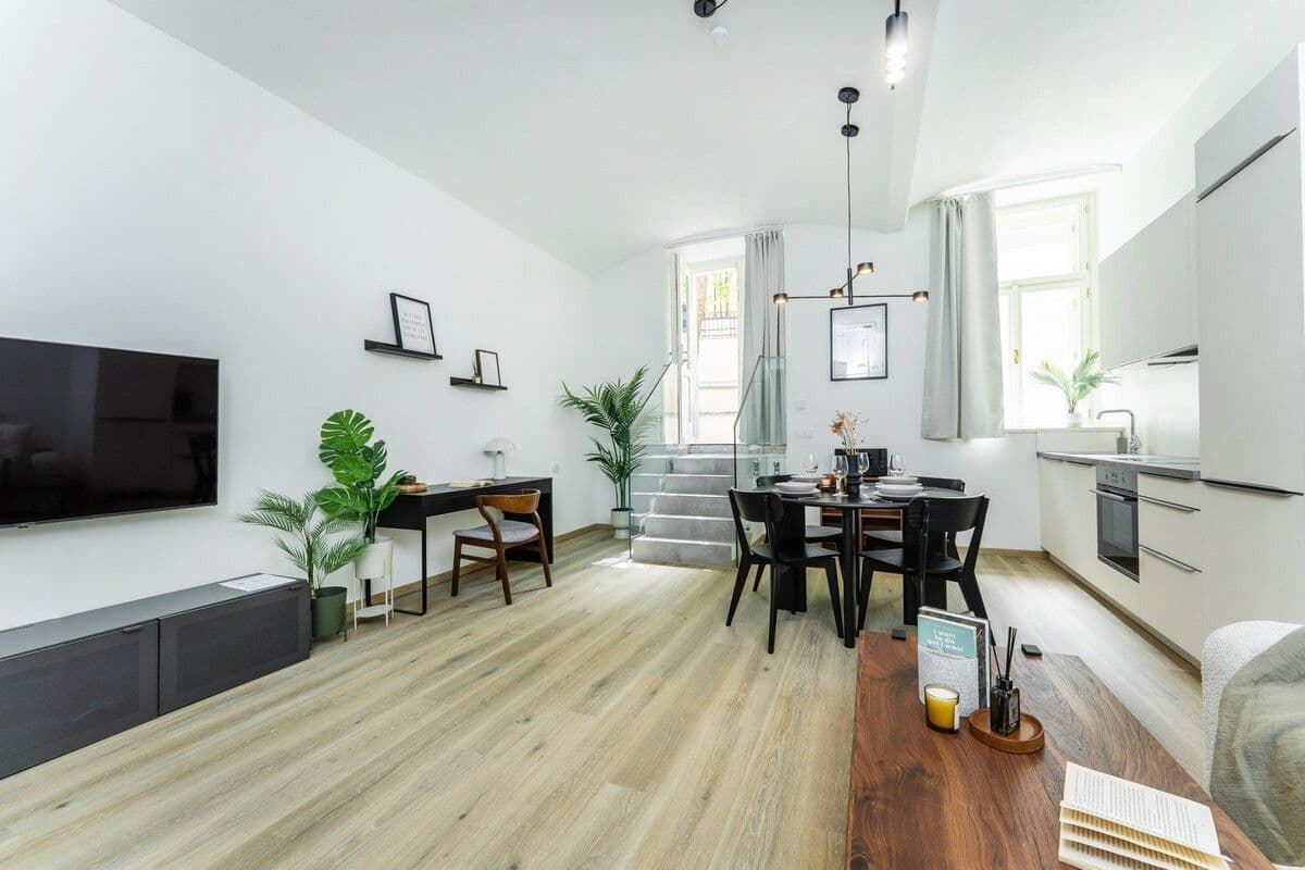 Prenájom bytu 63 m², Václavské náměstí, Praha, Praha Prenájom bytu 63 m², Václavské náměstí, Praha, Praha