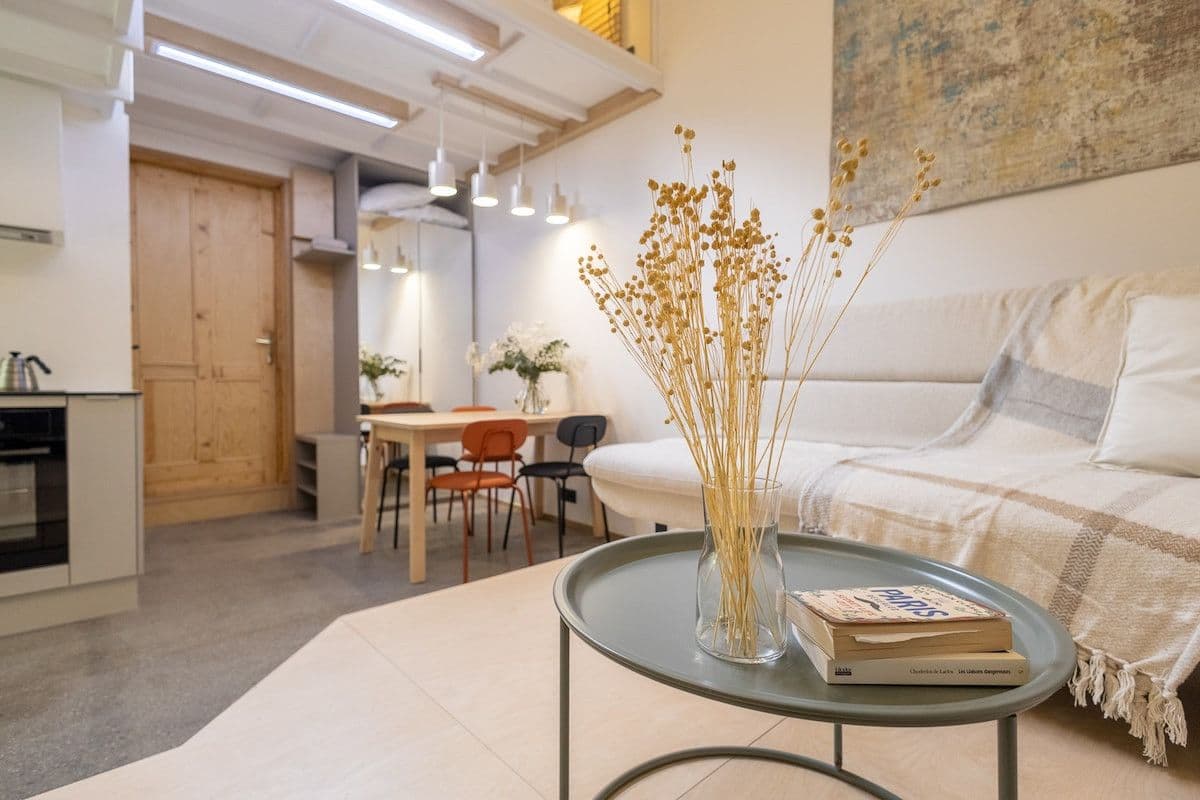 Prenájom bytu 18 m², Svornosti, Praha, Praha Prenájom bytu 18 m², Svornosti, Praha, Praha