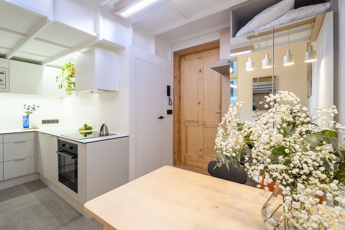 Prenájom bytu 18 m², Svornosti, Praha, Praha Prenájom bytu 18 m², Svornosti, Praha, Praha