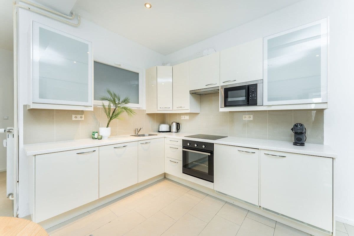 Prenájom bytu 75 m², Opletalova, Praha, Praha Prenájom bytu 75 m², Opletalova, Praha, Praha