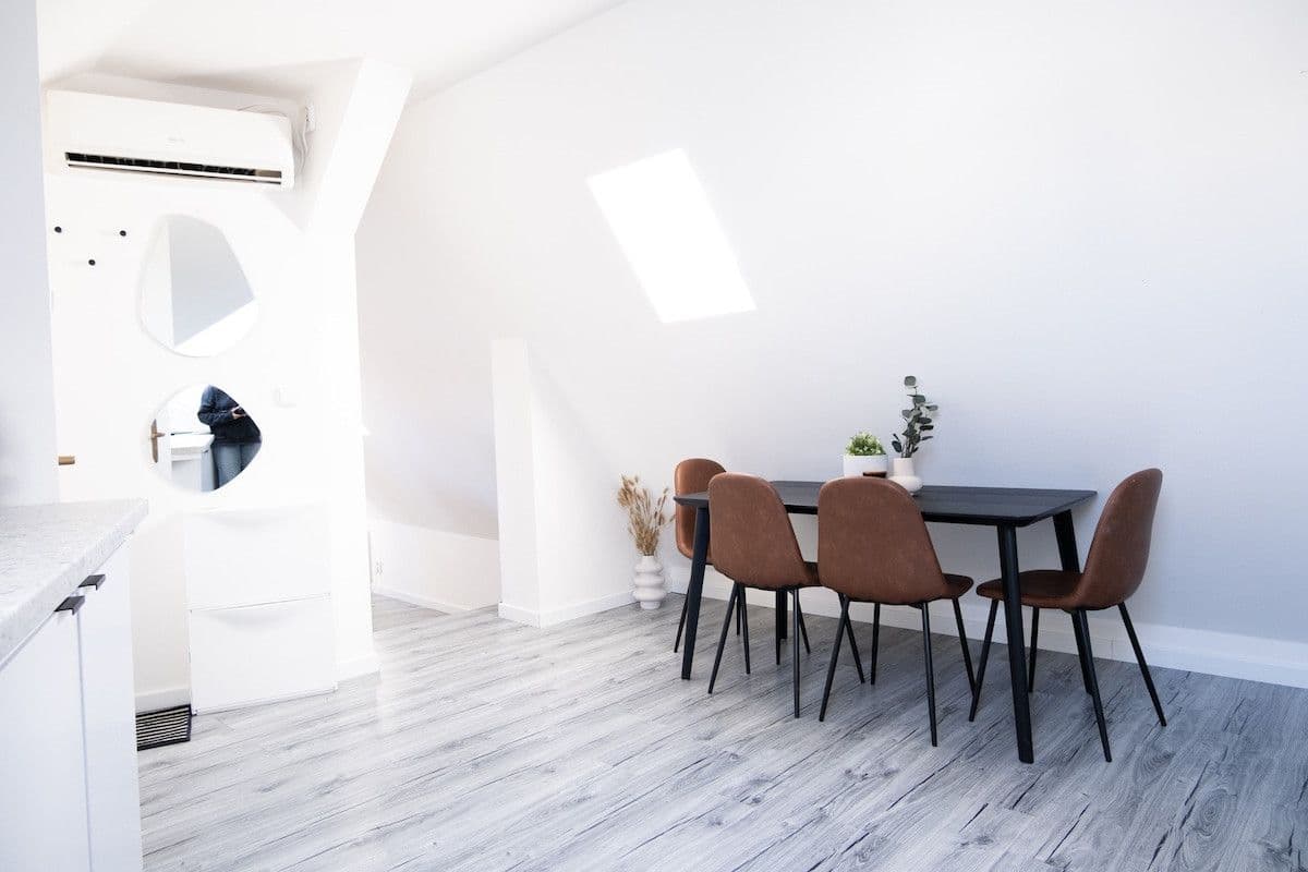 Prenájom bytu 38 m², Školská, Praha, Praha Prenájom bytu 38 m², Školská, Praha, Praha