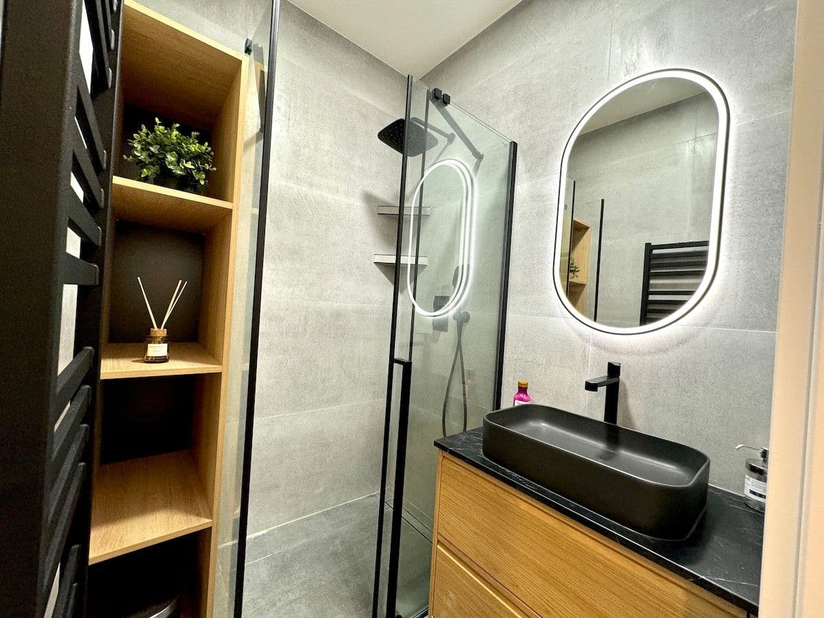 Prenájom bytu 50 m², Křemencova, Praha, Praha Prenájom bytu 50 m², Křemencova, Praha, Praha