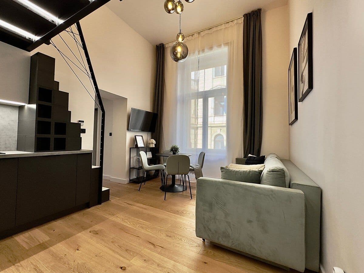 Prenájom bytu 50 m², Křemencova, Praha, Praha Prenájom bytu 50 m², Křemencova, Praha, Praha