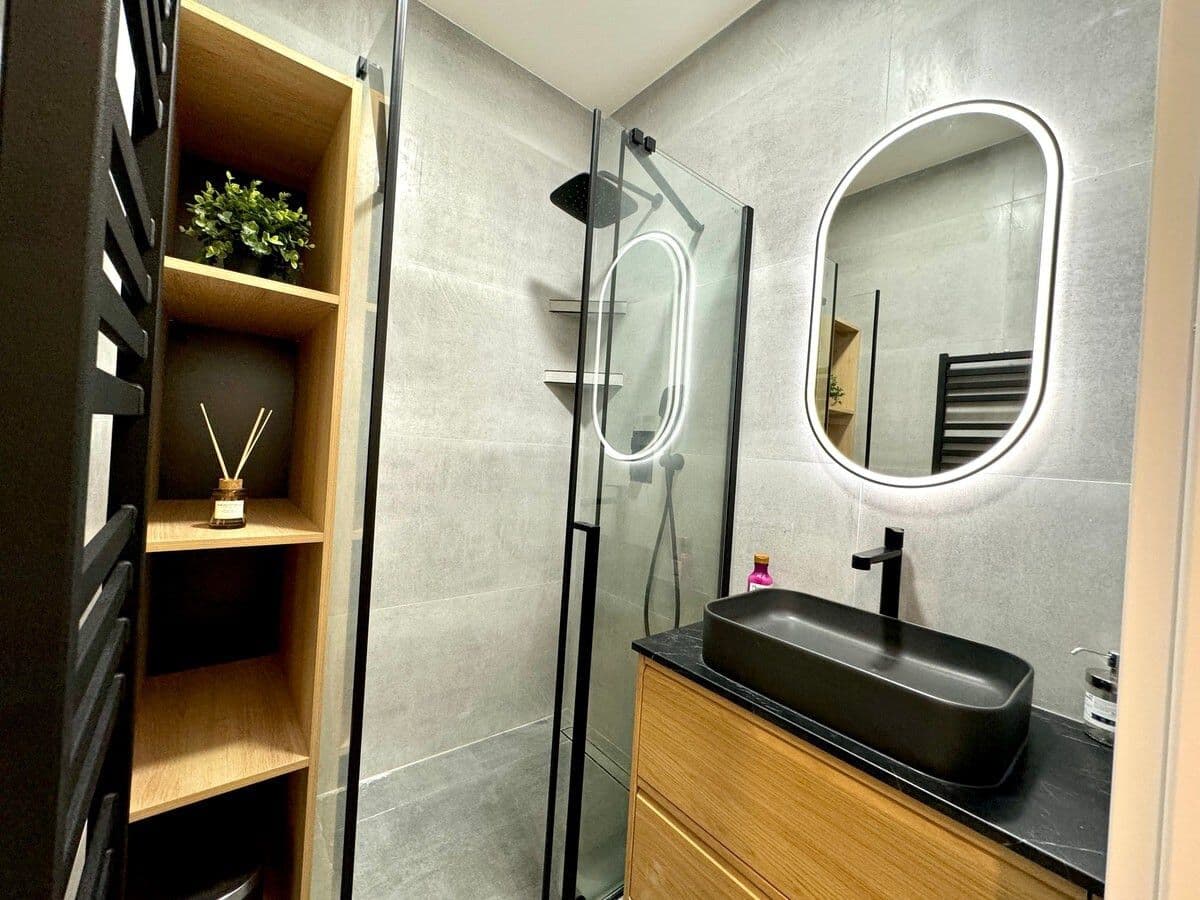 Prenájom bytu 50 m², Křemencova, Praha, Praha Prenájom bytu 50 m², Křemencova, Praha, Praha