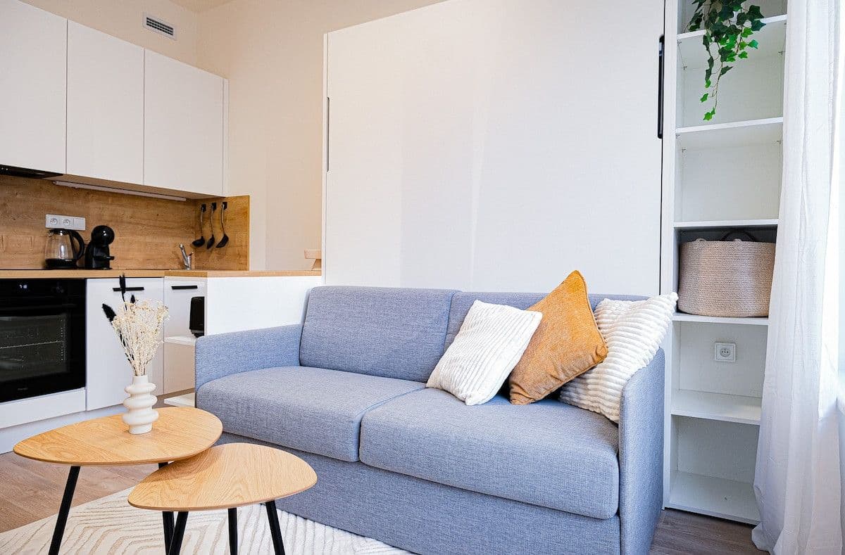 Prenájom bytu 23 m², Plzeňská, Praha, Praha Prenájom bytu 23 m², Plzeňská, Praha, Praha