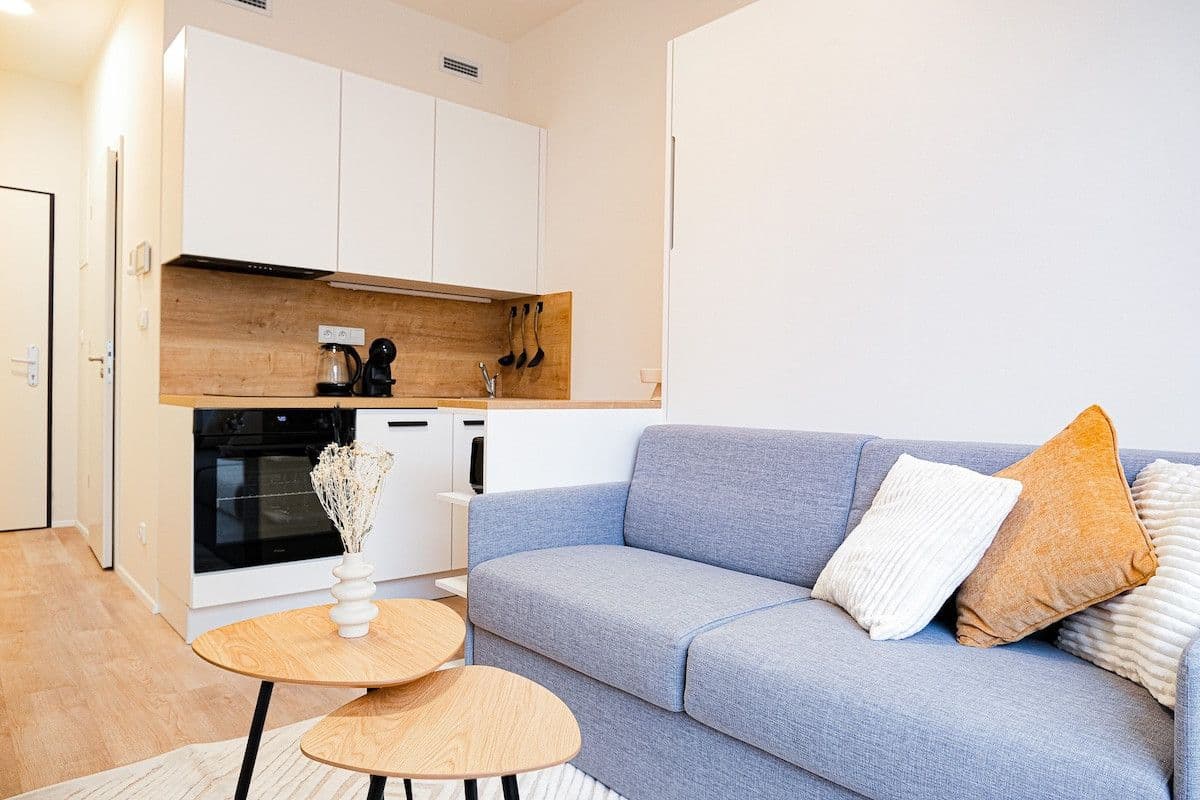 Prenájom bytu 23 m², Plzeňská, Praha, Praha Prenájom bytu 23 m², Plzeňská, Praha, Praha