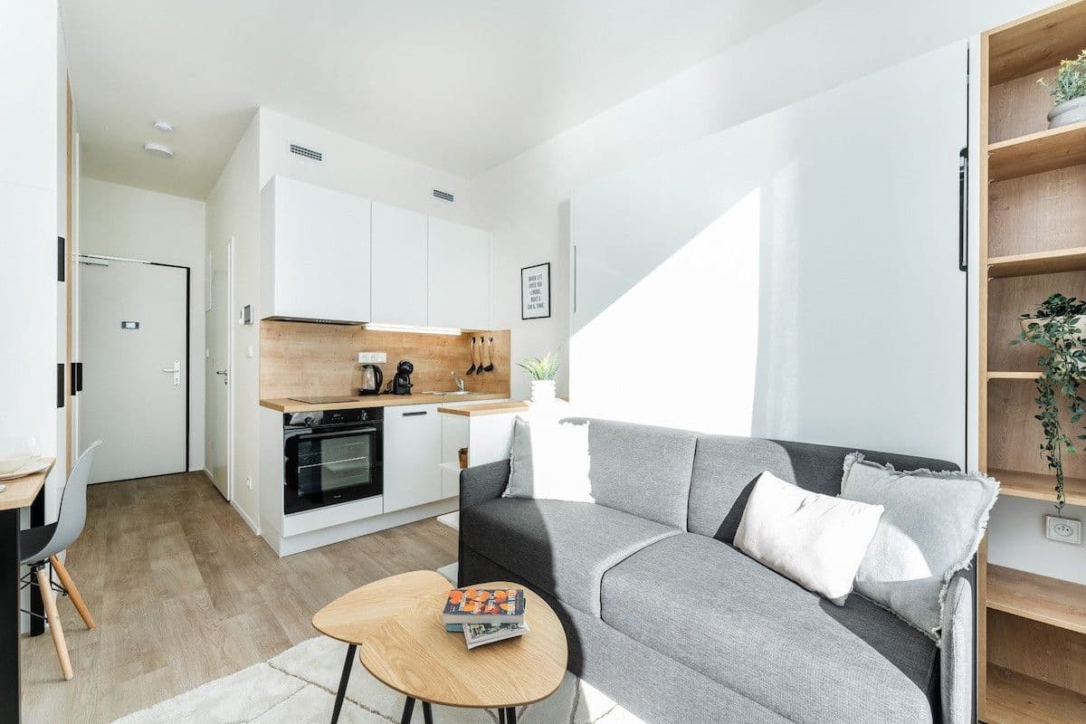 Prenájom bytu 20 m², Plzeňská, Praha, Praha Prenájom bytu 20 m², Plzeňská, Praha, Praha