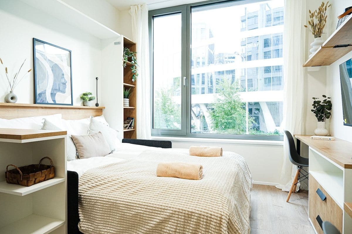 Prenájom bytu 20 m², Plzeňská, Praha, Praha Prenájom bytu 20 m², Plzeňská, Praha, Praha