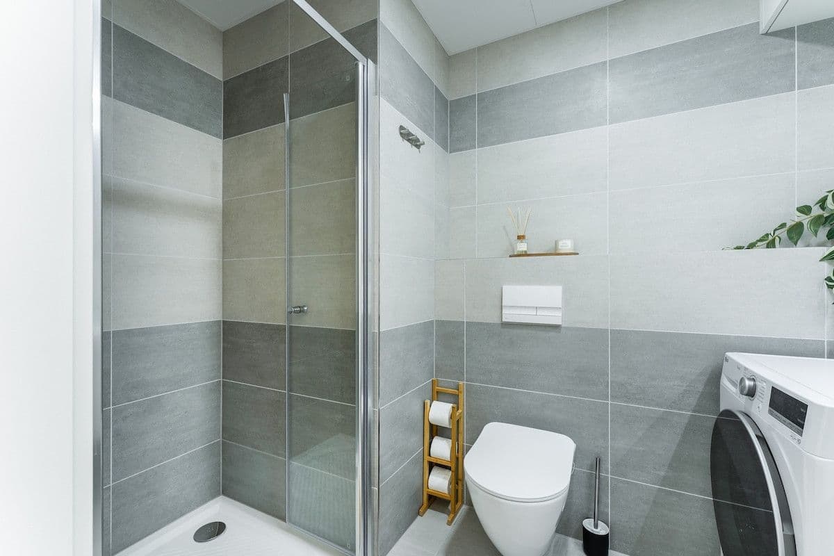 Prenájom bytu 20 m², Plzeňská, Praha, Praha Prenájom bytu 20 m², Plzeňská, Praha, Praha