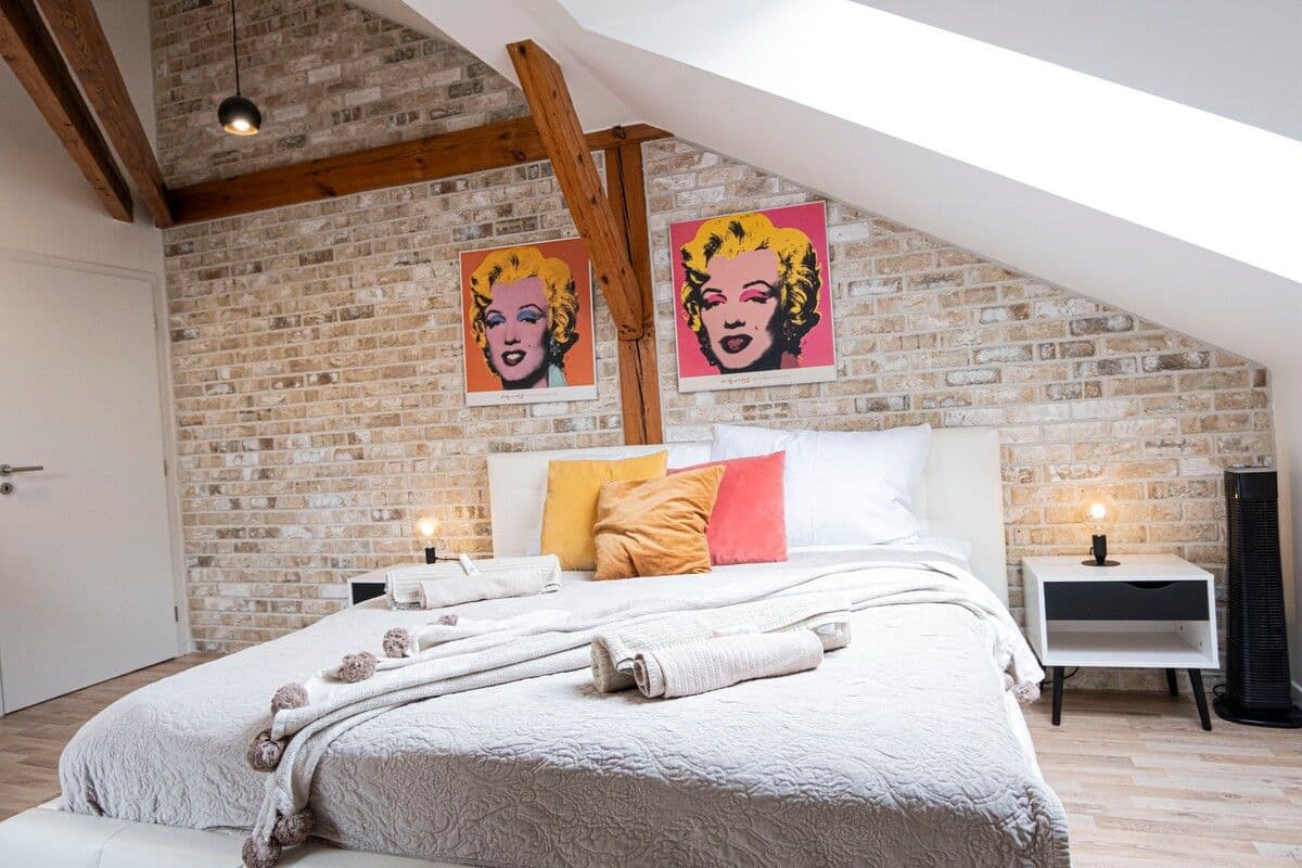 Prenájom bytu 100 m², Opletalova, Praha, Praha Prenájom bytu 100 m², Opletalova, Praha, Praha