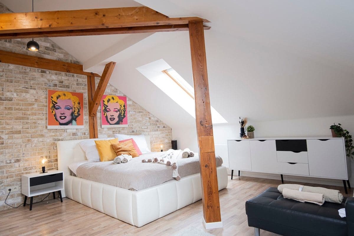 Prenájom bytu 100 m², Opletalova, Praha, Praha Prenájom bytu 100 m², Opletalova, Praha, Praha