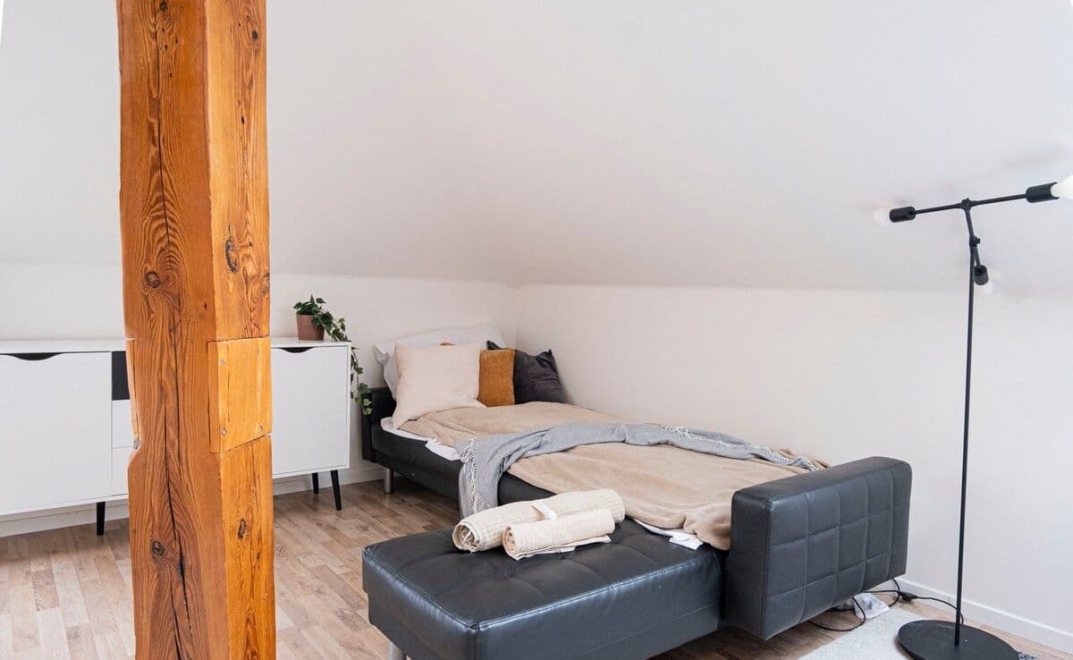 Prenájom bytu 100 m², Opletalova, Praha, Praha Prenájom bytu 100 m², Opletalova, Praha, Praha