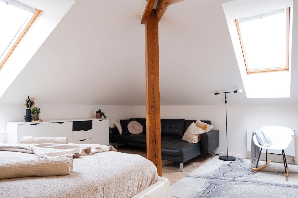 Prenájom bytu 100 m², Opletalova, Praha, Praha Prenájom bytu 100 m², Opletalova, Praha, Praha