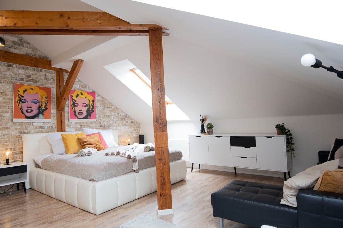 Prenájom bytu 100 m², Opletalova, Praha, Praha Prenájom bytu 100 m², Opletalova, Praha, Praha