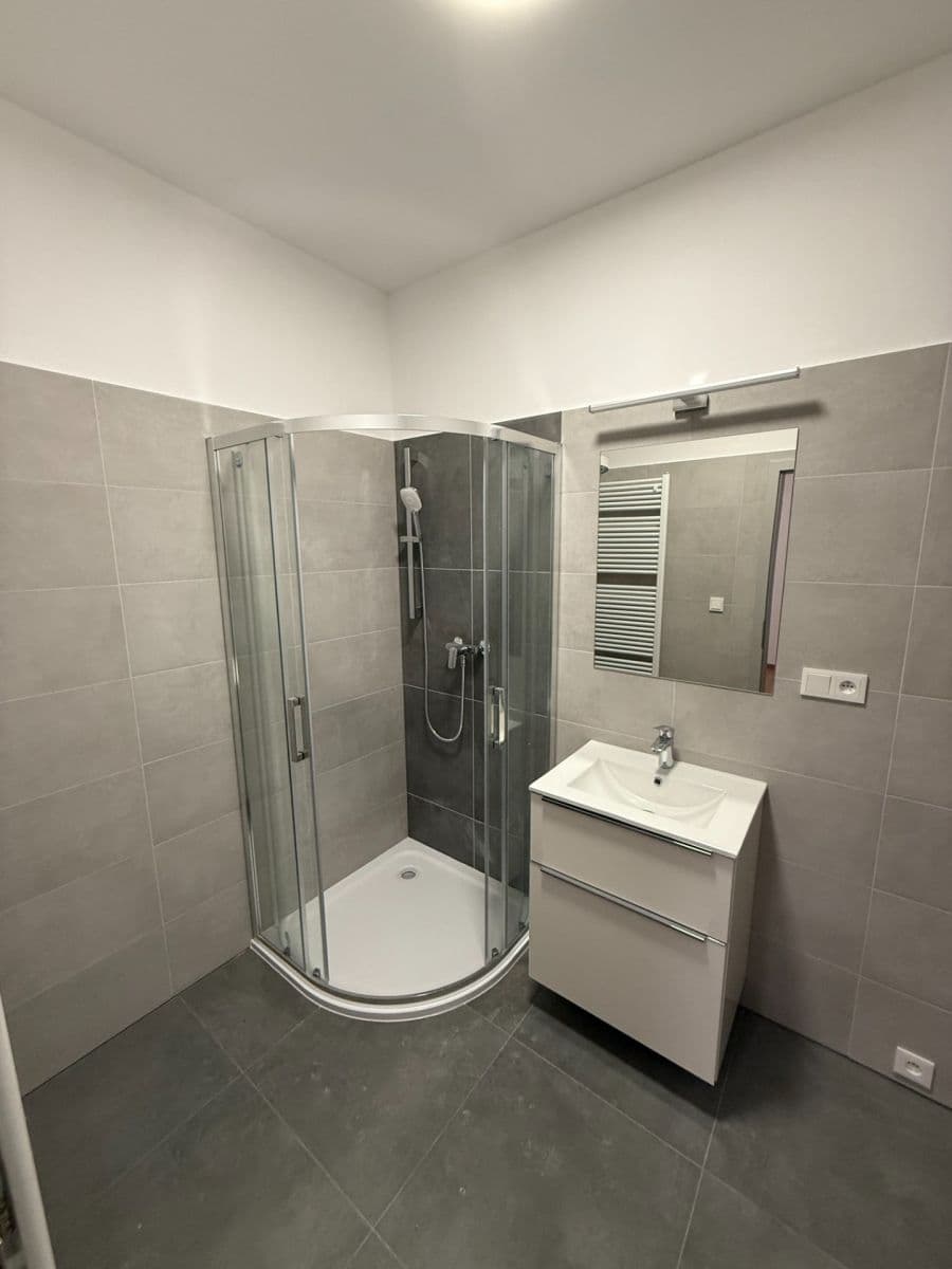 Prenájom bytu 2-izbový 44 m², Na Skále, Čáslav, Středočeský kraj Prenájom bytu 2-izbový 44 m², Na Skále, Čáslav, Středočeský kraj