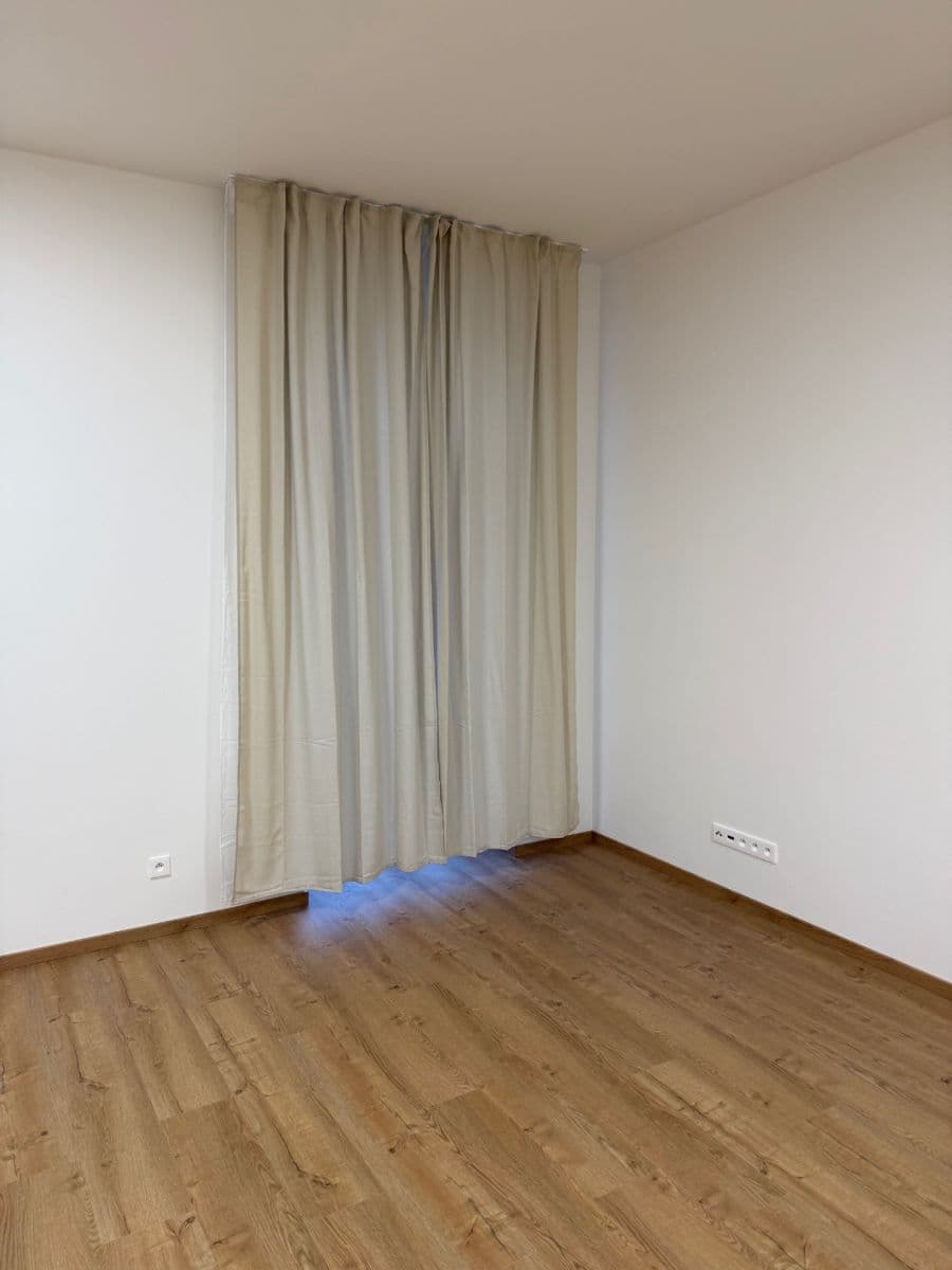 Prenájom bytu 2-izbový 44 m², Na Skále, Čáslav, Středočeský kraj Prenájom bytu 2-izbový 44 m², Na Skále, Čáslav, Středočeský kraj