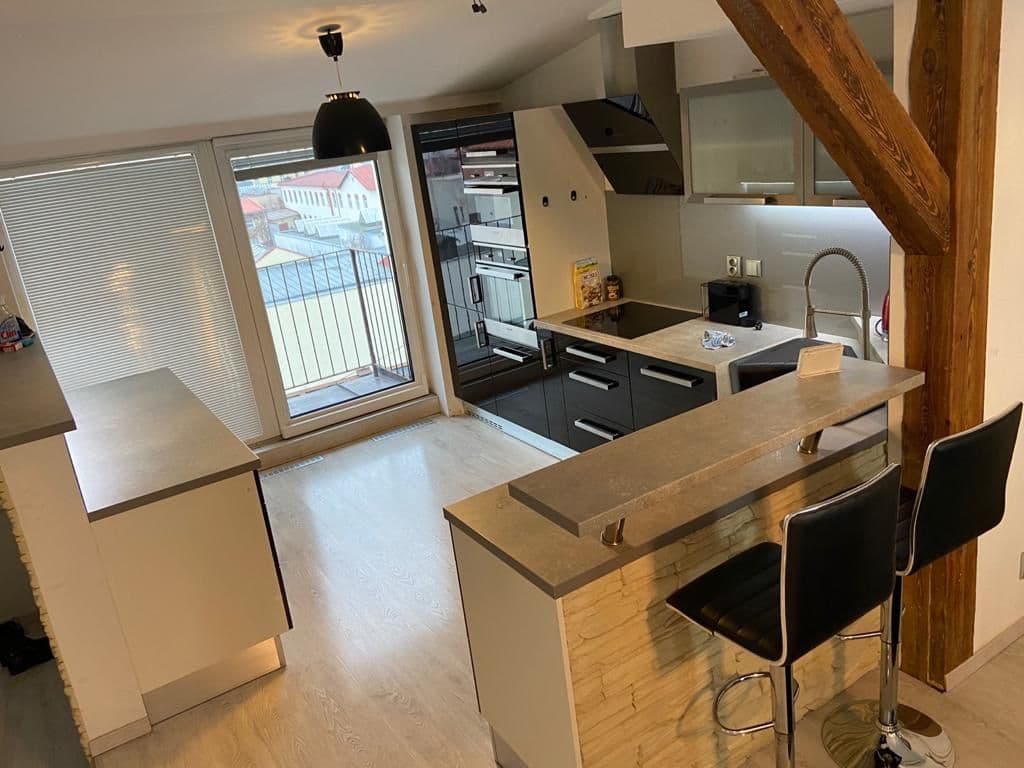 Predaj bytu 90 m², Osadní, Praha, Praha Predaj bytu 90 m², Osadní, Praha, Praha