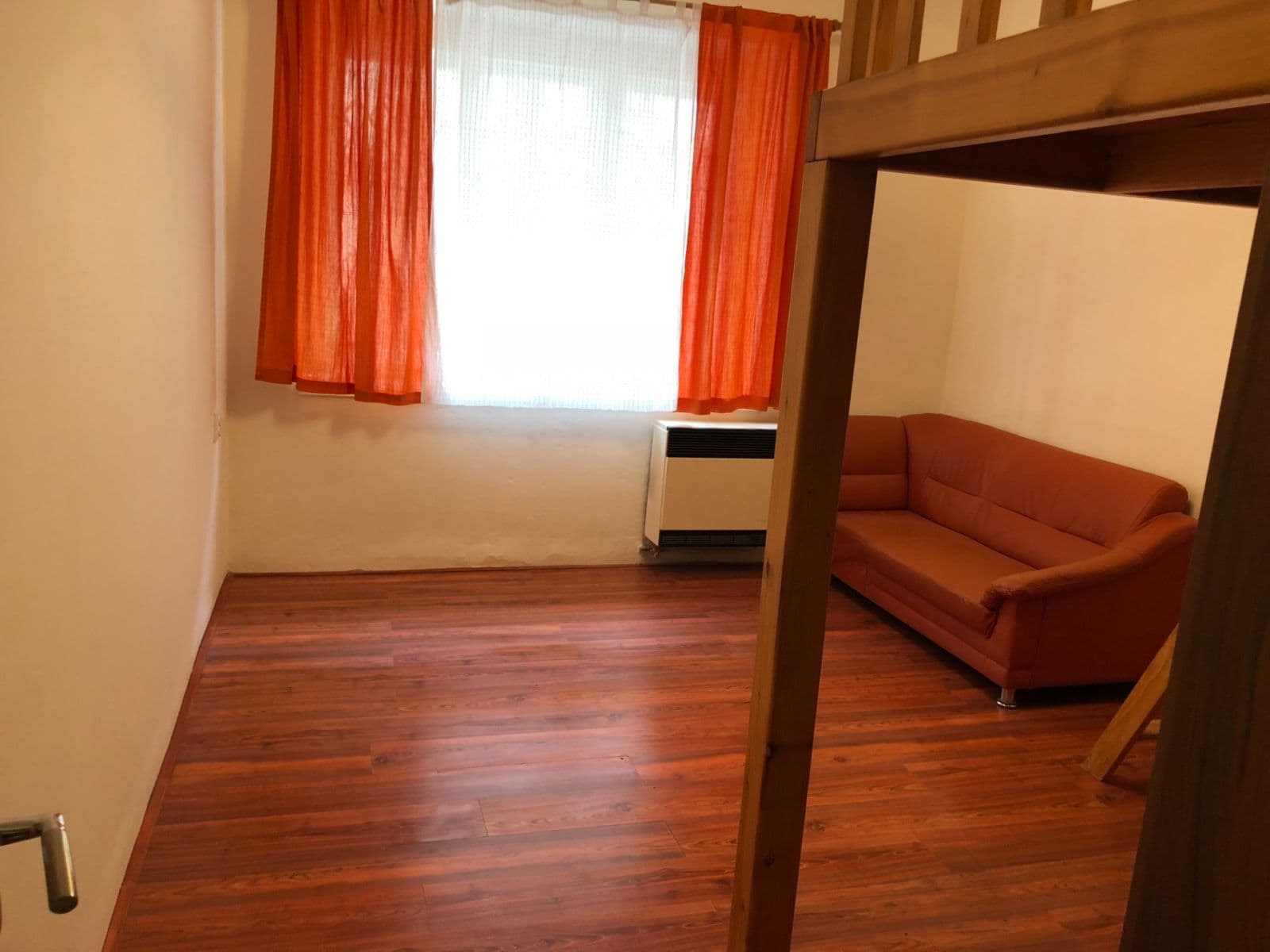 Predaj bytu 1-izbový 27 m², Vlastislavova, Praha, Praha Predaj bytu 1-izbový 27 m², Vlastislavova, Praha, Praha