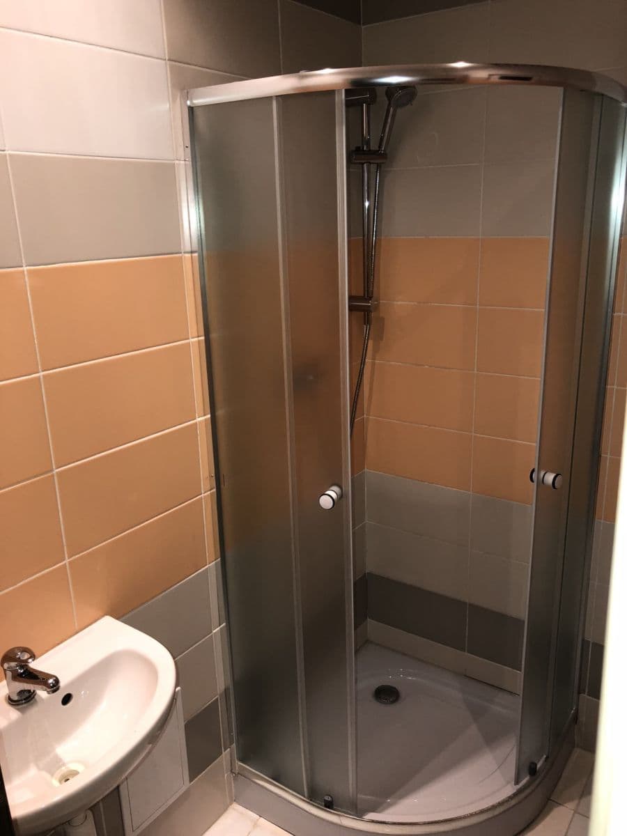 Predaj bytu 1-izbový 27 m², Vlastislavova, Praha, Praha Predaj bytu 1-izbový 27 m², Vlastislavova, Praha, Praha