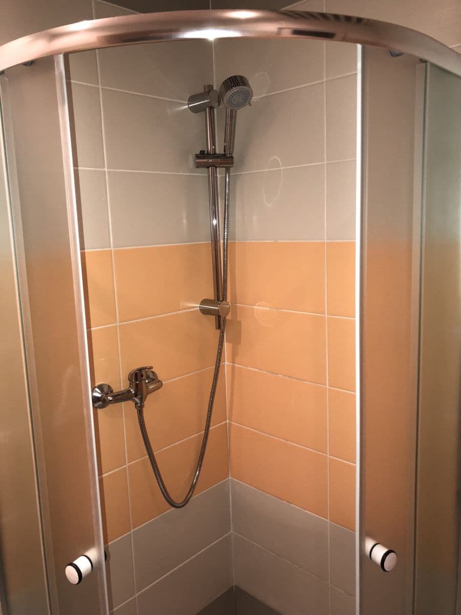 Predaj bytu 1-izbový 27 m², Vlastislavova, Praha, Praha Predaj bytu 1-izbový 27 m², Vlastislavova, Praha, Praha