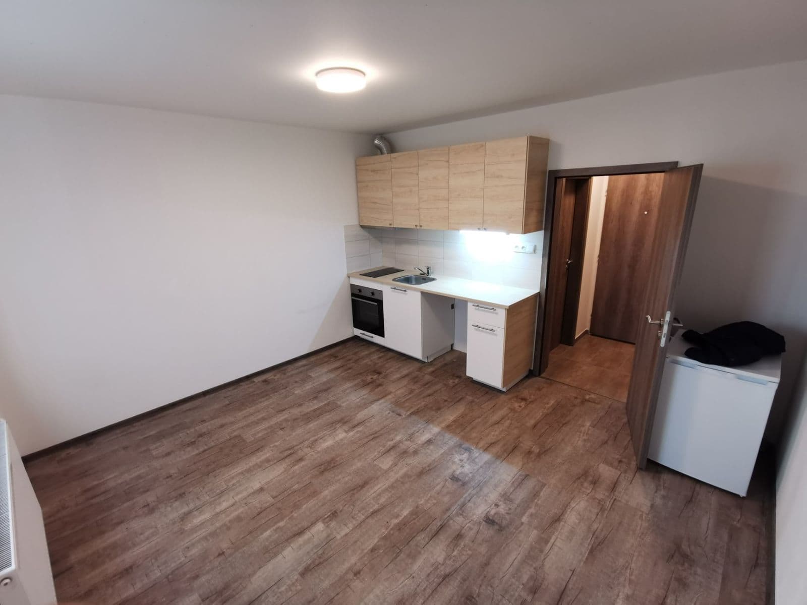 Prenájom bytu 1-izbový 21 m², Mikšíčkova, Brno, Jihomoravský kraj Prenájom bytu 1-izbový 21 m², Mikšíčkova, Brno, Jihomoravský kraj