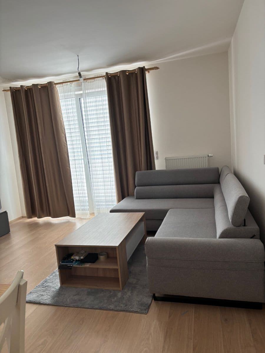 Prenájom bytu 2-izbový 49 m², Bohumila Landy, Kladno, Středočeský kraj Prenájom bytu 2-izbový 49 m², Bohumila Landy, Kladno, Středočeský kraj