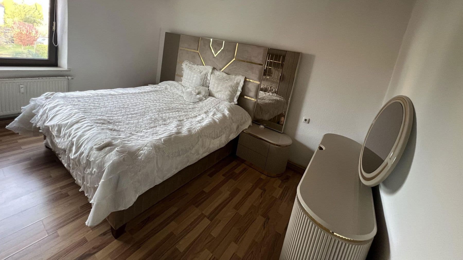 Predaj domu 187 m², pozemek 1.075 m², Augsburg, Bavorsko Predaj domu 187 m², pozemek 1.075 m², Augsburg, Bavorsko