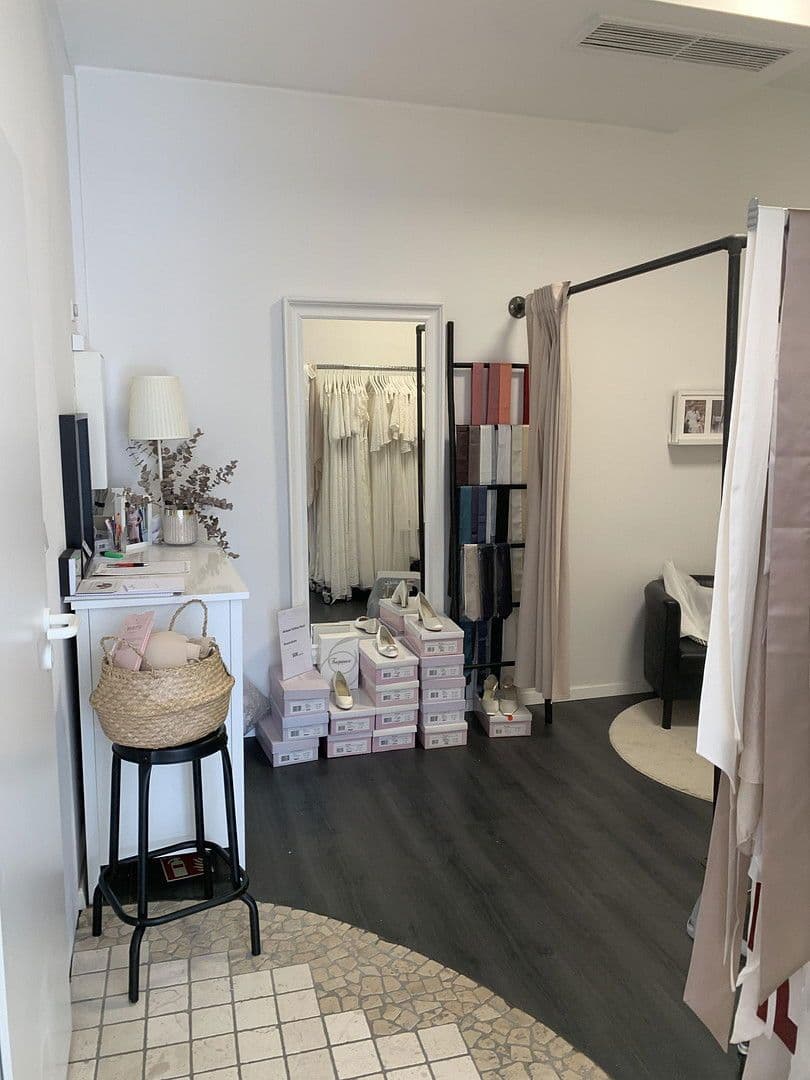 Prenájom nebytového priestoru 50 m², Markt 11, Ahaus, Severné Porýnie - Westfálsko Prenájom nebytového priestoru 50 m², Markt 11, Ahaus, Severné Porýnie - Westfálsko