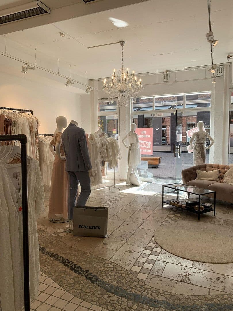 Prenájom nebytového priestoru 50 m², Markt 11, Ahaus, Severné Porýnie - Westfálsko Prenájom nebytového priestoru 50 m², Markt 11, Ahaus, Severné Porýnie - Westfálsko