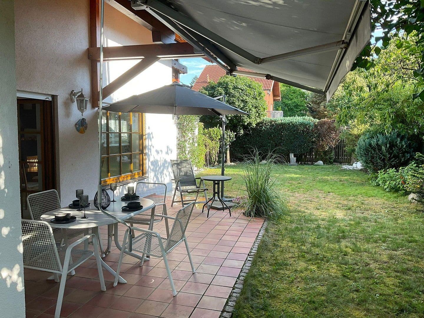 Predaj domu 155 m², pozemek 353 m², Riemerling/Hohenbrunn/Ottobrunn, Bavorsko Predaj domu 155 m², pozemek 353 m², Riemerling/Hohenbrunn/Ottobrunn, Bavorsko