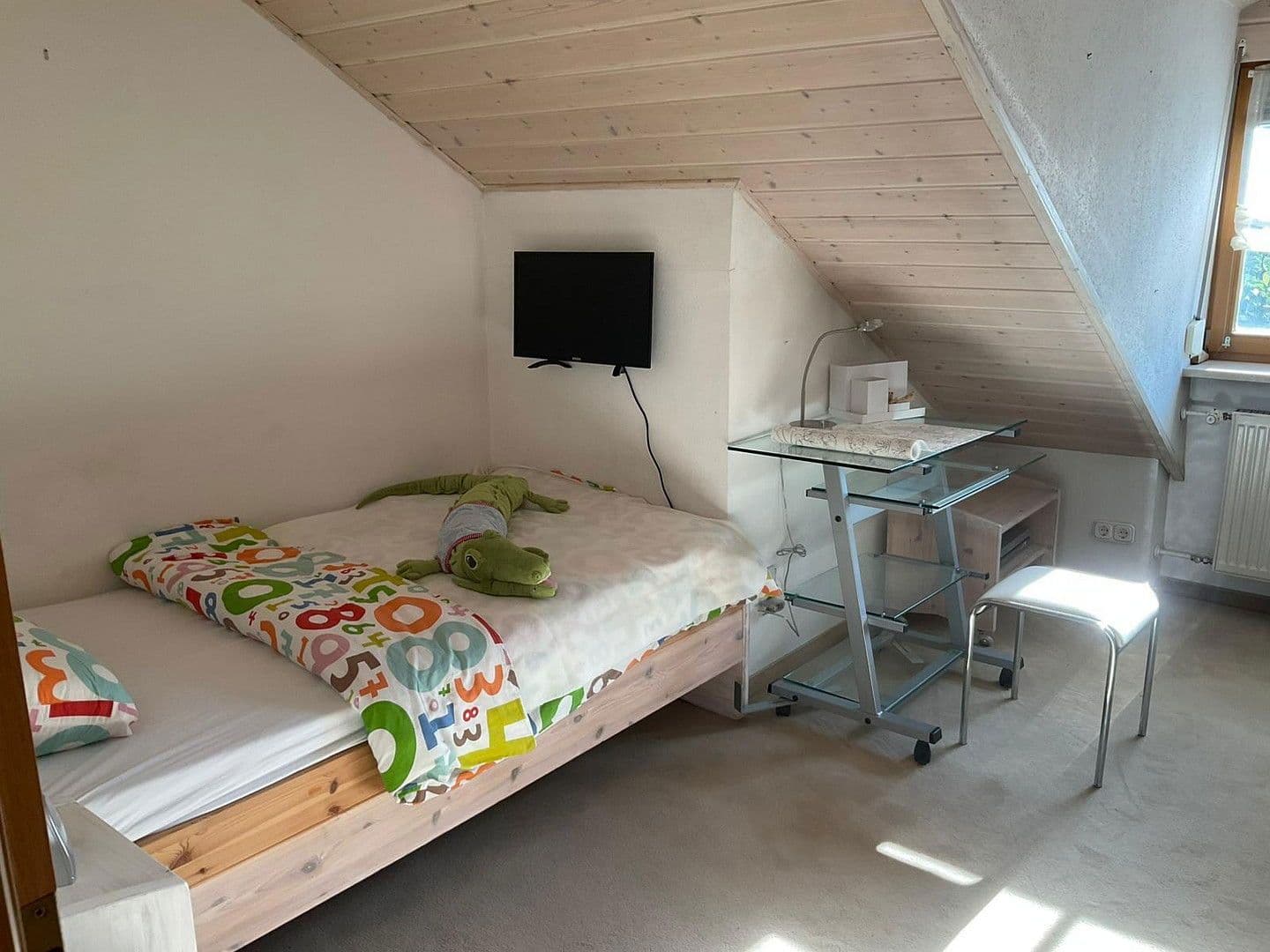 Predaj domu 155 m², pozemek 353 m², Riemerling/Hohenbrunn/Ottobrunn, Bavorsko Predaj domu 155 m², pozemek 353 m², Riemerling/Hohenbrunn/Ottobrunn, Bavorsko