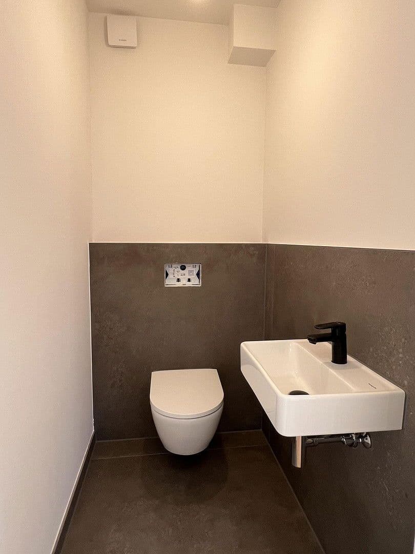 Predaj bytu 3-izbový 75 m², Aschaffenburg, Bavorsko Predaj bytu 3-izbový 75 m², Aschaffenburg, Bavorsko