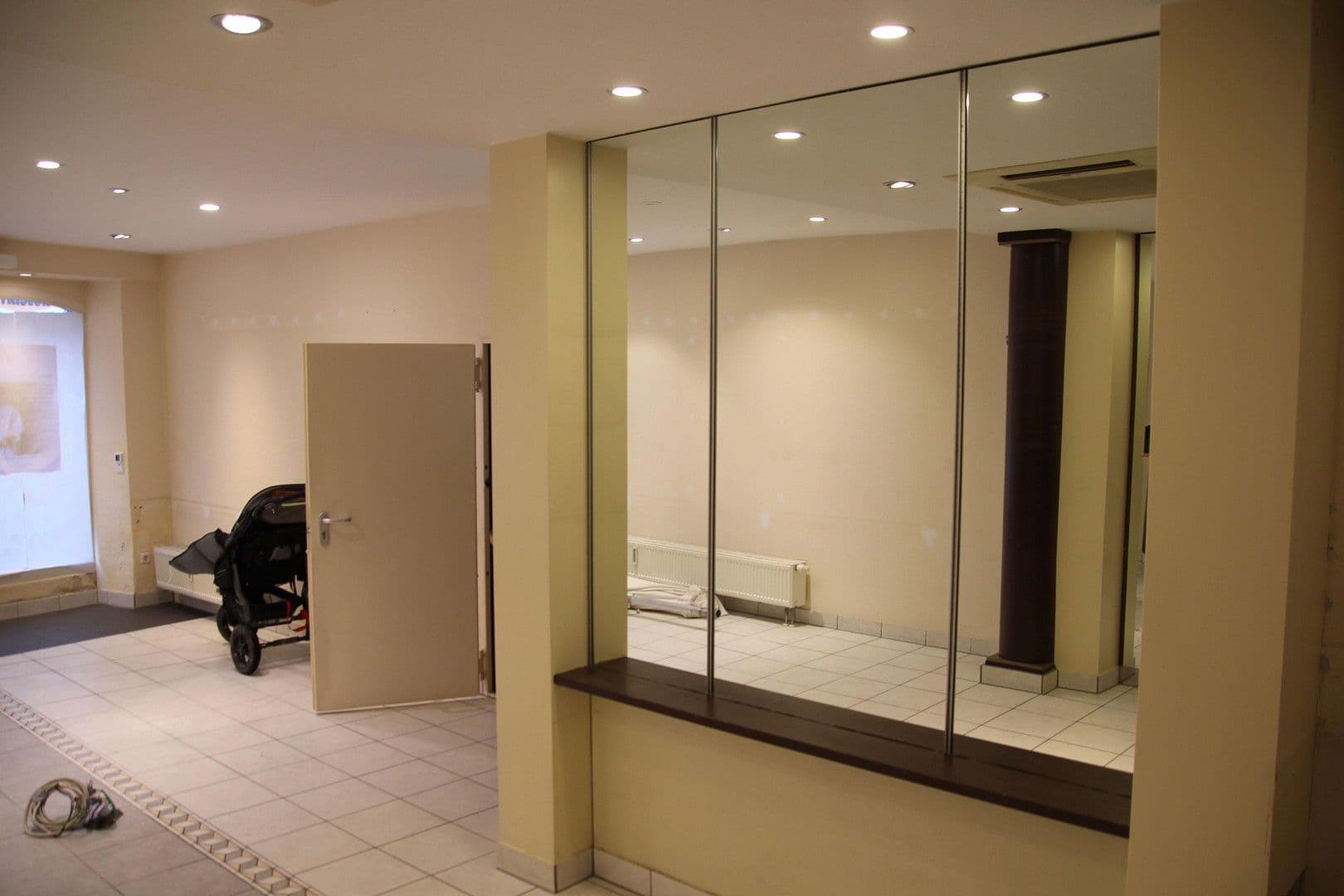 Predaj nebytového priestoru 54 m², Überlingen, Bádensko-Wurttembersko Predaj nebytového priestoru 54 m², Überlingen, Bádensko-Wurttembersko