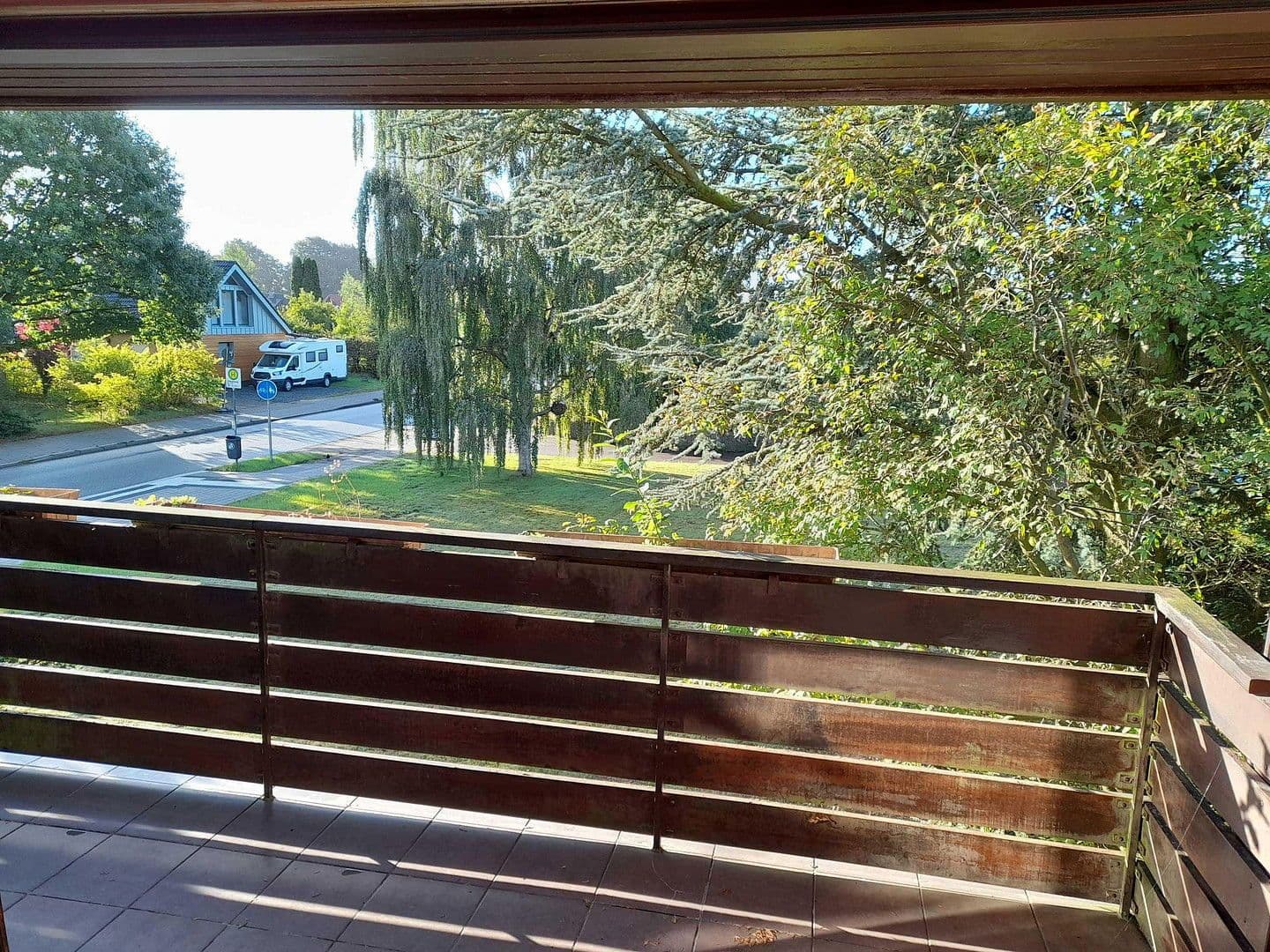 Predaj domu 380 m², pozemek 891 m², Roschdohler Weg 104, Neumünster, Šlezvicko-Holštajnsko Predaj domu 380 m², pozemek 891 m², Roschdohler Weg 104, Neumünster, Šlezvicko-Holštajnsko