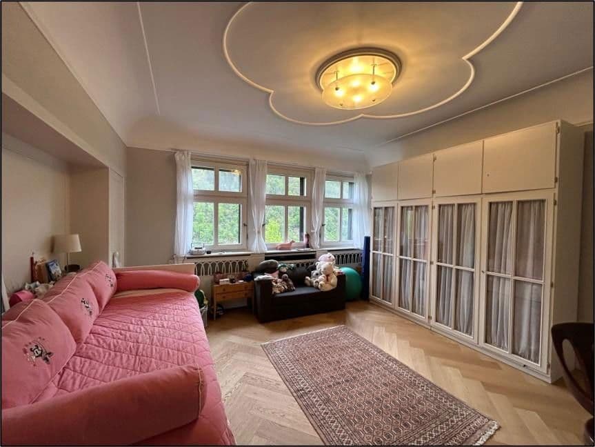 Prenájom domu 360 m², pozemek 13.000 m², Heidelberg, Bádensko-Wurttembersko Prenájom domu 360 m², pozemek 13.000 m², Heidelberg, Bádensko-Wurttembersko