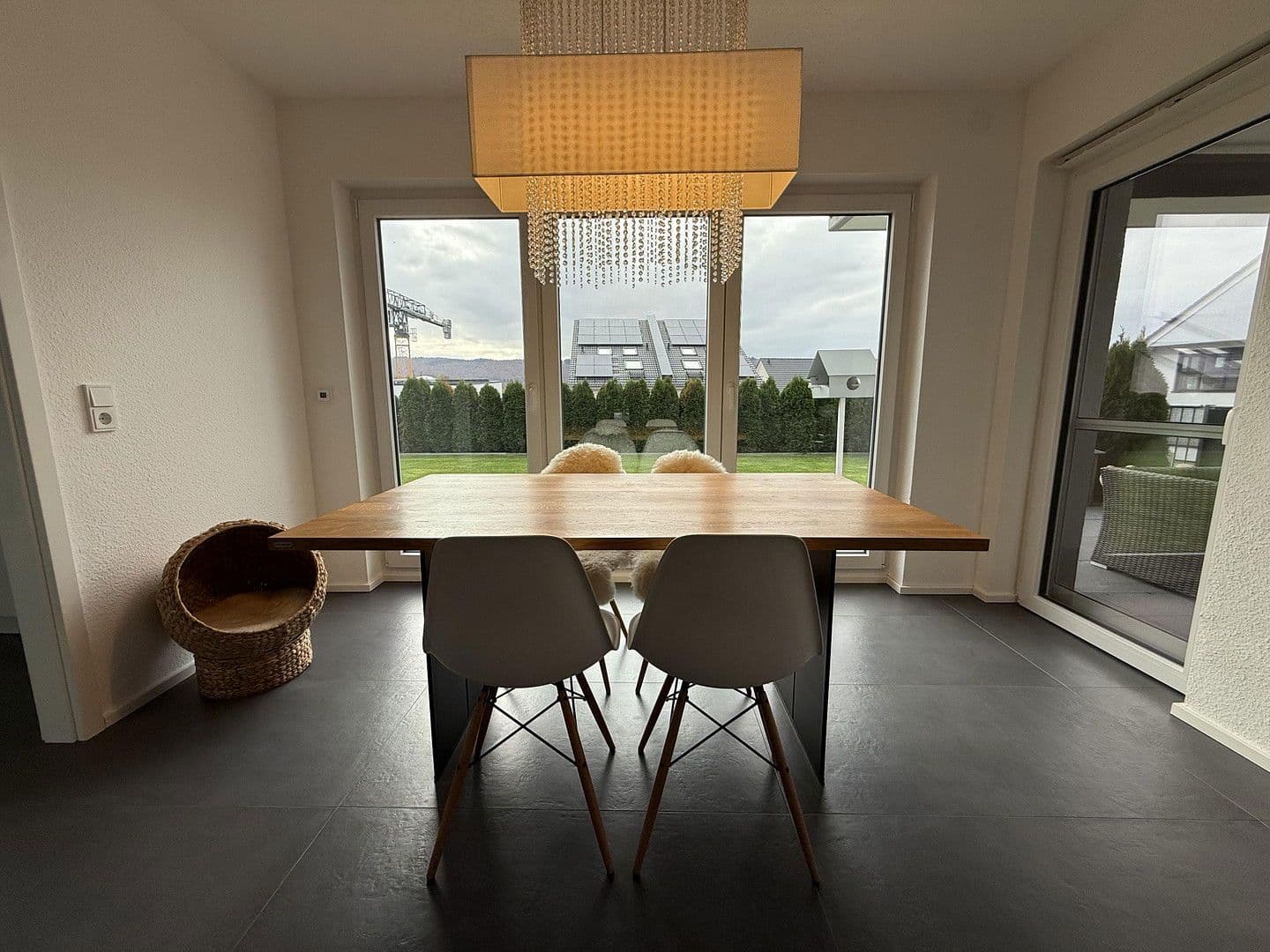 Predaj bytu 3-izbový 106 m², Niedernhausener Weg 12, Idstein, Hesensko Predaj bytu 3-izbový 106 m², Niedernhausener Weg 12, Idstein, Hesensko