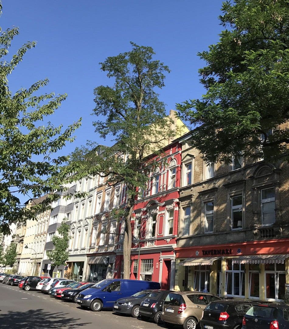 Predaj domu 420 m², pozemek 400 m², Düsseldorf, Severné Porýnie - Westfálsko Predaj domu 420 m², pozemek 400 m², Düsseldorf, Severné Porýnie - Westfálsko